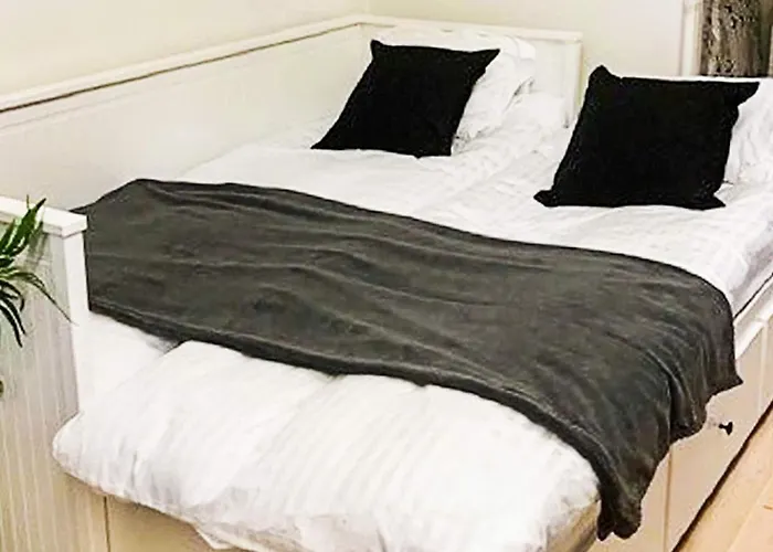 4 Person Holiday Home In L Ddek Pinge